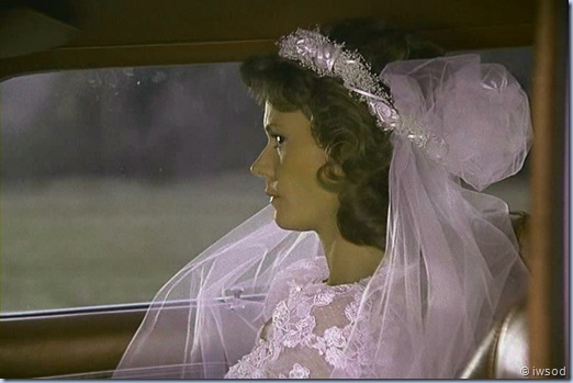 2.12 SHIP OF SPIES.avi_002424724