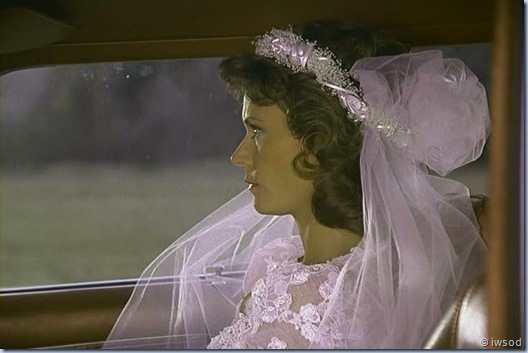 2.12 SHIP OF SPIES.avi_002425658