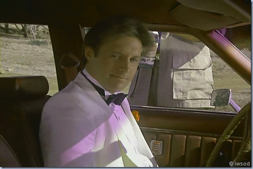 2.12 SHIP OF SPIES.avi_002426326