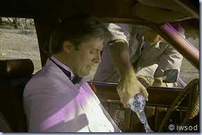 2.12 SHIP OF SPIES.avi_002431231