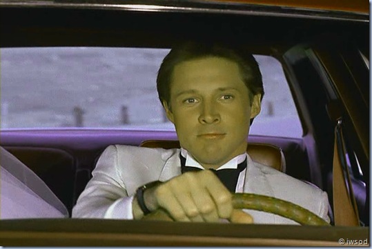 2.12 SHIP OF SPIES.avi_002516683