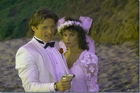 2.12 SHIP OF SPIES.avi_002678278