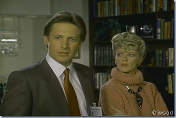 2.13 SPIDERWEB.avi_000308041