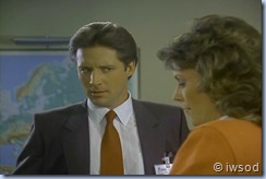 2.13 SPIDERWEB.avi_000469302