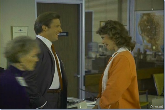 2.13 SPIDERWEB.avi_000478311