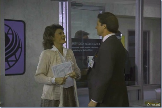 2.13 SPIDERWEB.avi_001373807