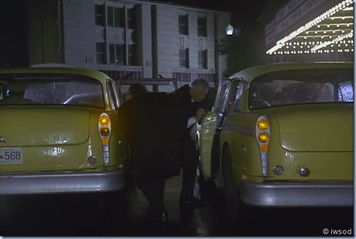 2.13 SPIDERWEB.avi_001443877