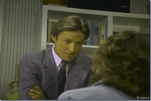 2.13 SPIDERWEB.avi_001944411