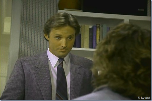 2.13 SPIDERWEB.avi_002064497