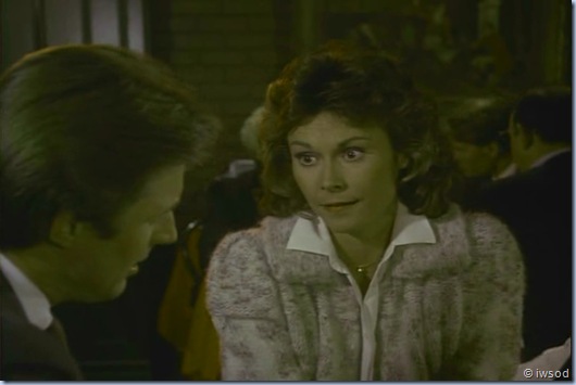 1Carwars.avi_001078311