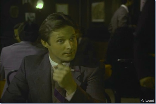 1Carwars.avi_001173606