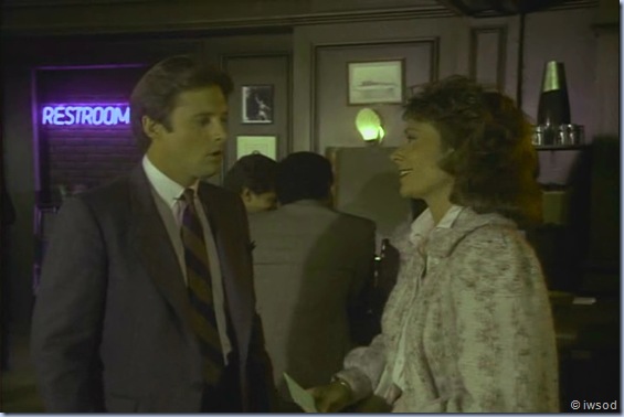 1Carwars.avi_001199232