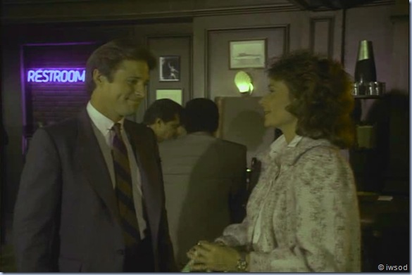 1Carwars.avi_001204037