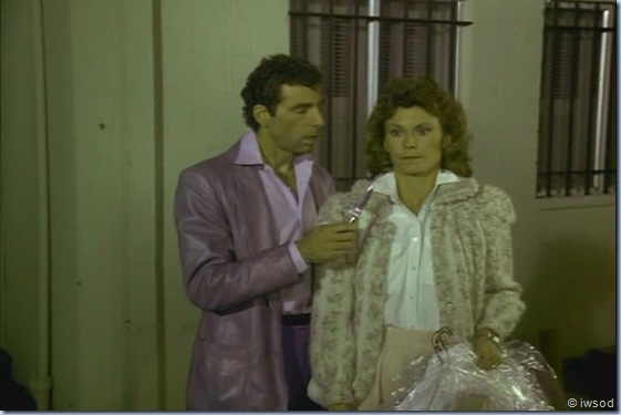 1Carwars.avi_001390623