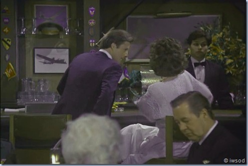 2.15 A RELATIVE SITUATION.avi_000495628