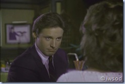 2.15 A RELATIVE SITUATION.avi_000515648