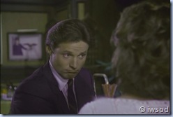 2.15 A RELATIVE SITUATION.avi_000516149