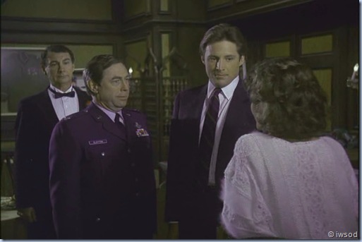 2.15 A RELATIVE SITUATION.avi_000584718