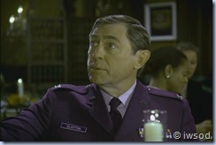 2.15 A RELATIVE SITUATION.avi_000620253