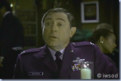 2.15 A RELATIVE SITUATION.avi_000631765