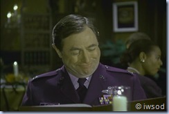 2.15 A RELATIVE SITUATION.avi_000643276