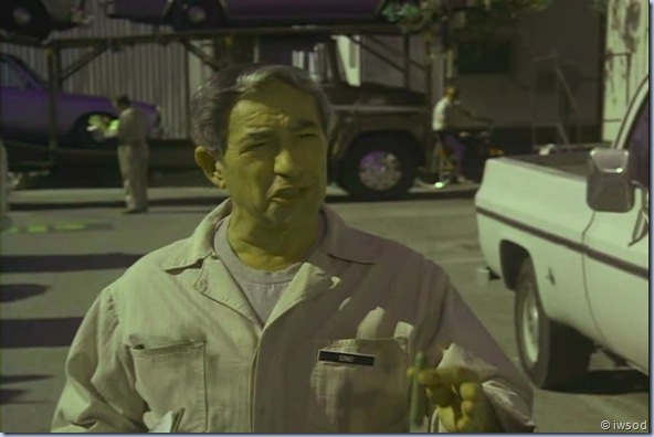 2.18 CAR WARS.avi_000574140