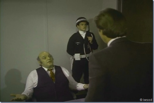 CarWars.avi_001920754