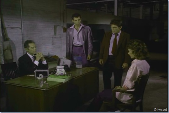 CarWars.avi_002406339