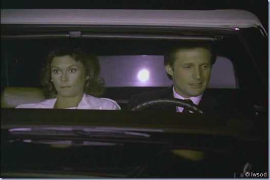 2.15 A RELATIVE SITUATION.avi_000848982