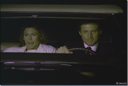 2.15 A RELATIVE SITUATION.avi_000909042