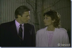 2.15 A RELATIVE SITUATION.avi_000951584