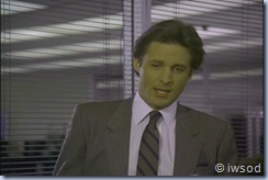 2.15 A RELATIVE SITUATION.avi_001065265