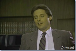 2.15 A RELATIVE SITUATION.avi_001077777