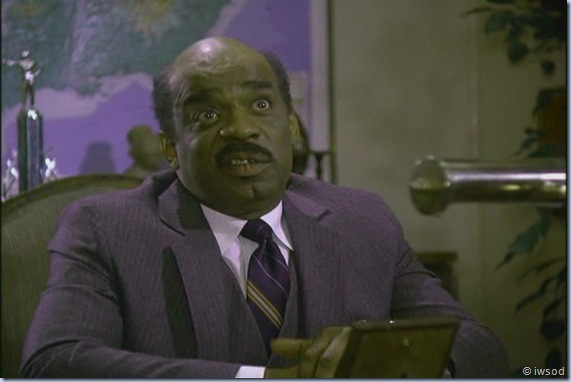 2.15 A RELATIVE SITUATION.avi_001138338