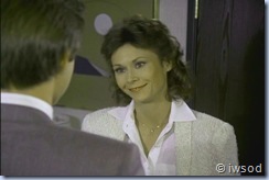 2.15 A RELATIVE SITUATION.avi_001785585