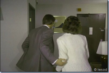 2.15 A RELATIVE SITUATION.avi_001787587