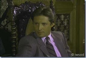 2.15 A RELATIVE SITUATION.avi_002169669