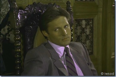 2.15 A RELATIVE SITUATION.avi_002215215