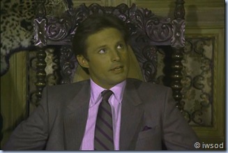 2.15 A RELATIVE SITUATION.avi_002250750