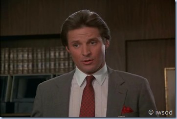 2.17 ODDS ON A DEAD PIGEON.avi_001155822