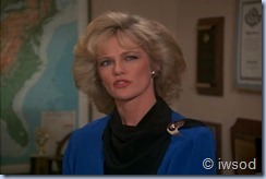 2.17 ODDS ON A DEAD PIGEON.avi_001158825