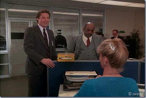 2.17 ODDS ON A DEAD PIGEON.avi_001960627