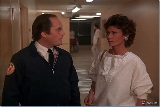 2.17 ODDS ON A DEAD PIGEON.avi_002122689