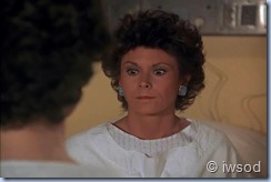 2.17 ODDS ON A DEAD PIGEON.avi_002141708