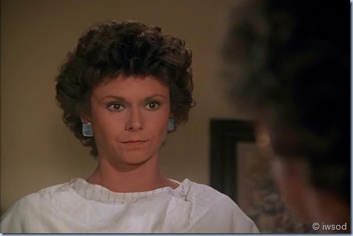 2.17 ODDS ON A DEAD PIGEON.avi_002147213