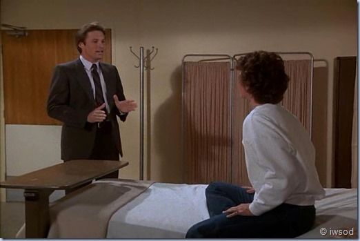 2.17 ODDS ON A DEAD PIGEON.avi_002286353