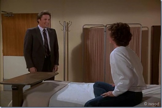 2.17 ODDS ON A DEAD PIGEON.avi_002287854