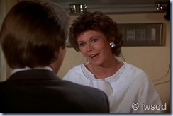 2.17 ODDS ON A DEAD PIGEON.avi_002302869