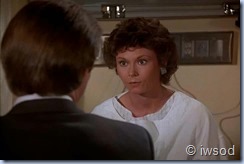 2.17 ODDS ON A DEAD PIGEON.avi_002314881