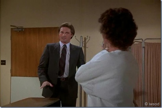 2.17 ODDS ON A DEAD PIGEON.avi_002336903